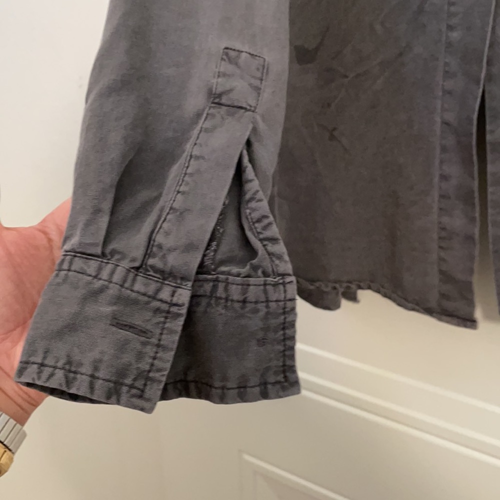 Dex button down - Picture 5 of 6